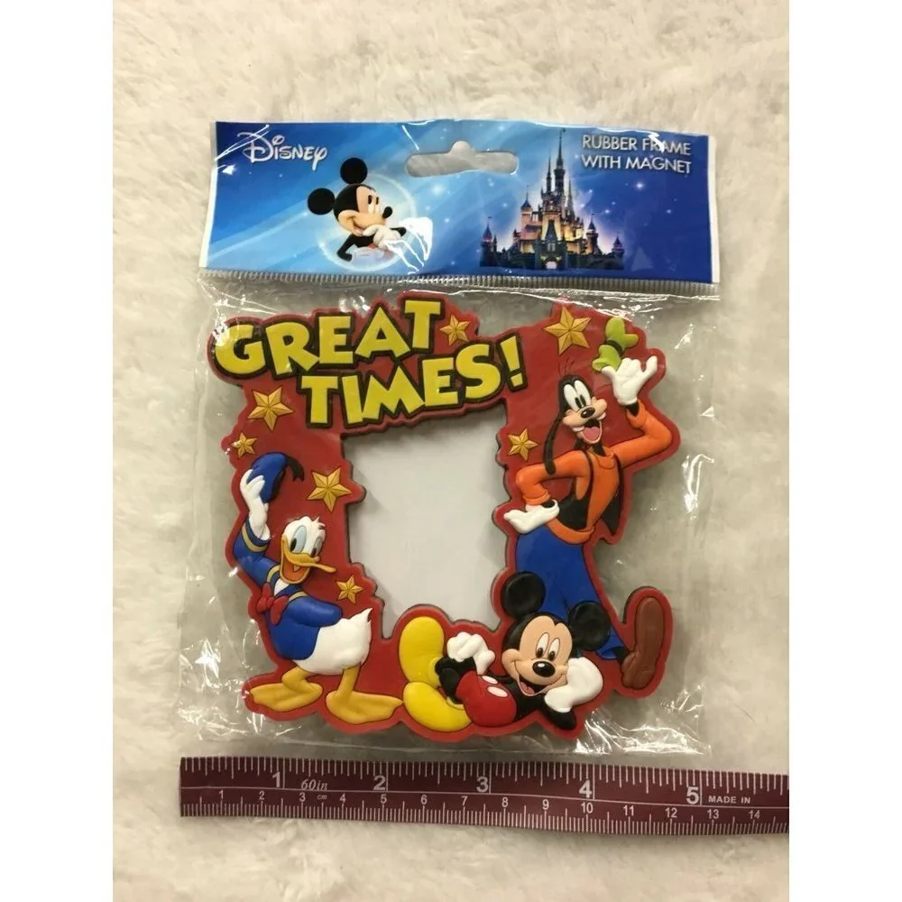 Disney Souvenir Rubber Frame Great Times Mickey Donald Goofy Magnetic NEW
